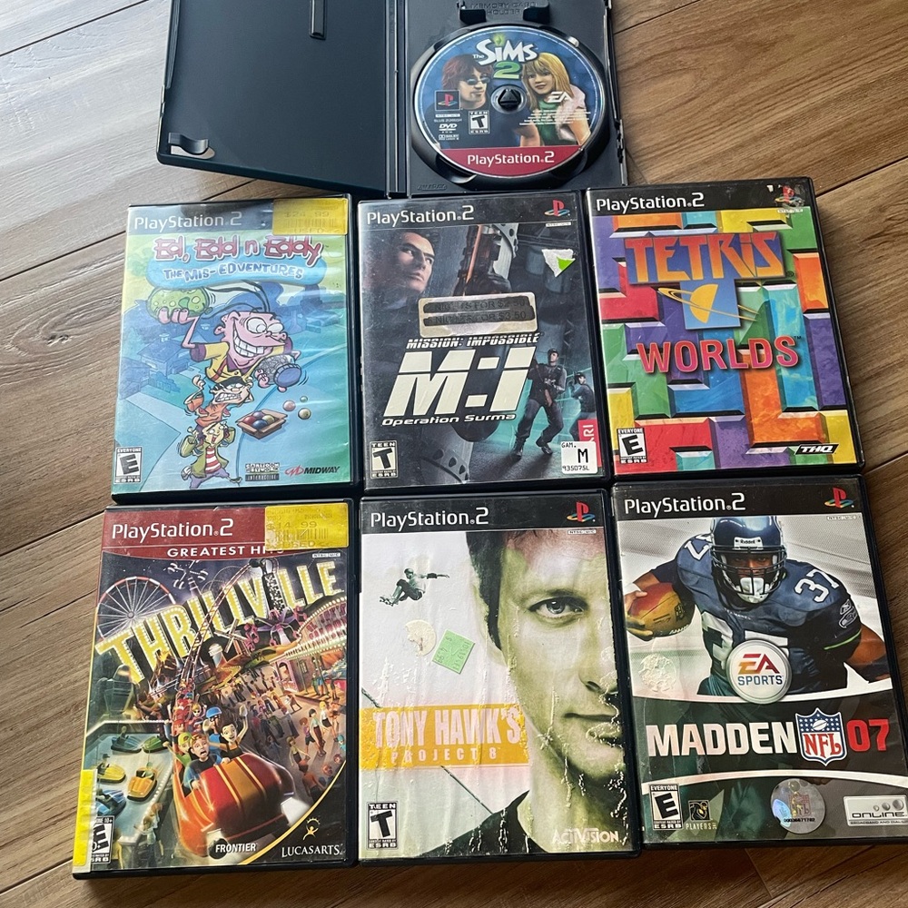 Sony PlayStation 2  13 Games (Not tested)